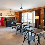 Semesterbostad La Porte D'arcy - Grand Jardin Et Piscine Partagee