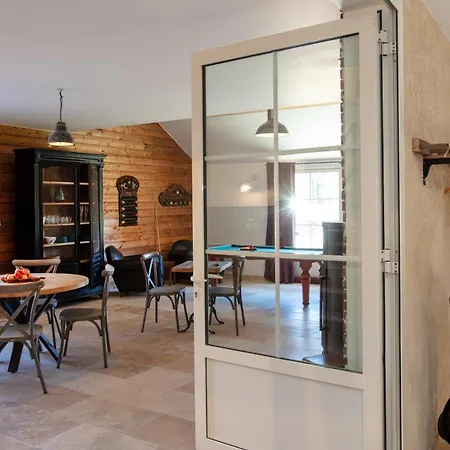 La Porte D'arcy - Grand Jardin Et Piscine Partagee *